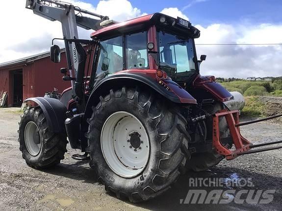 Valtra N163Direct Traktory