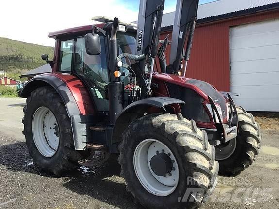 Valtra N163Direct Traktory