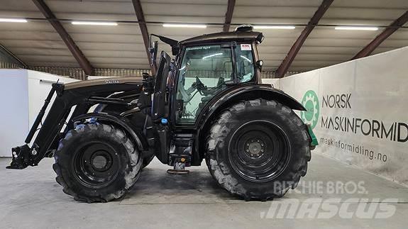 Valtra N174 Traktory