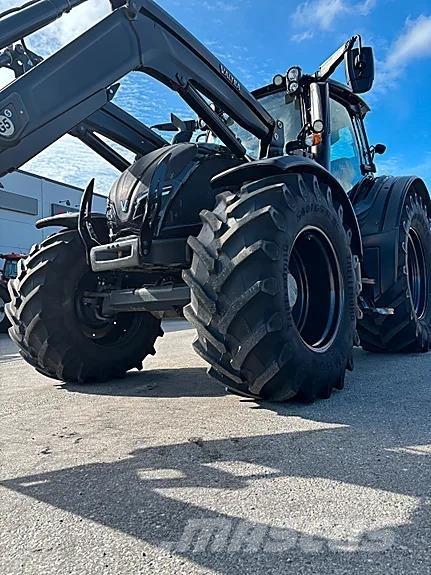 Valtra N174 Direct Traktory