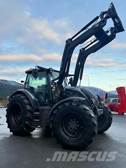 Valtra N174 Direct Traktory