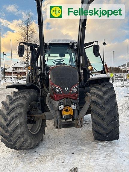 Valtra N174 Direct Traktory