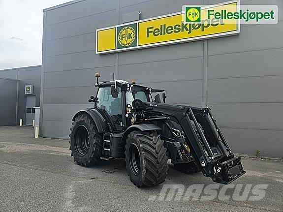 Valtra N175 Traktory