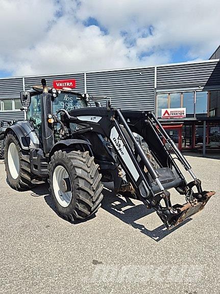 Valtra T 234 Versu Traktory