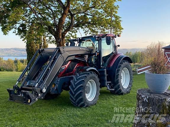 Valtra T174D Traktory