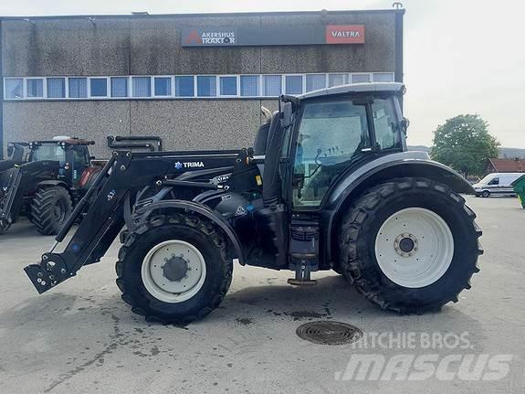 Valtra T174EA Traktory