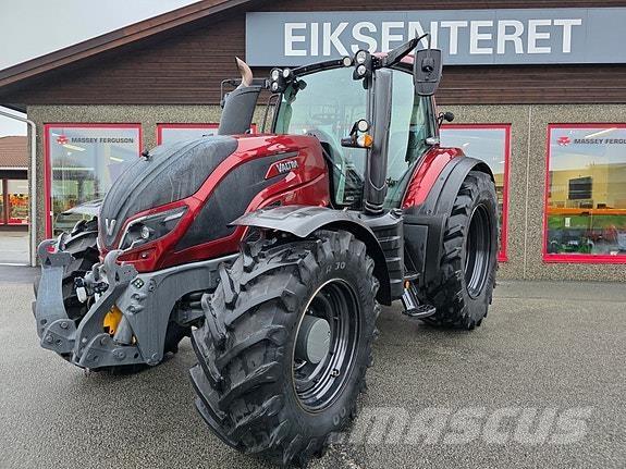 Valtra T234 Direct Traktory