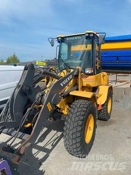 Volvo L35GS Kolesové nakladače