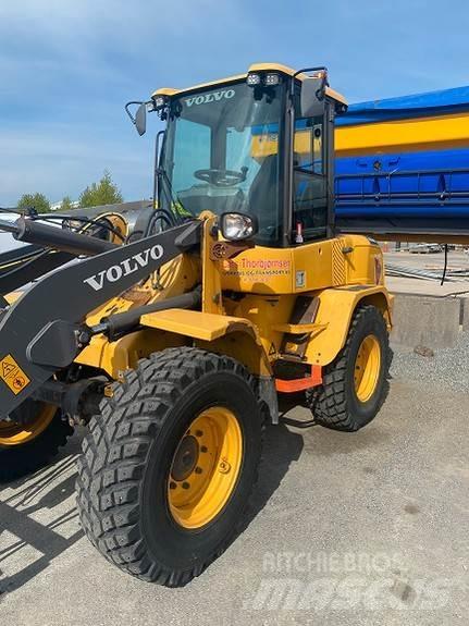 Volvo L35GS Kolesové nakladače