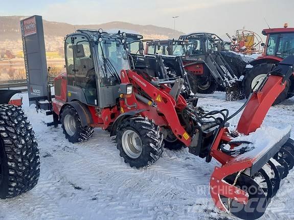 Weidemann 1880 Šmykom riadené nakladače