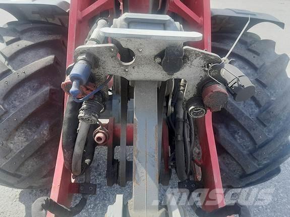 Weidemann 1880 Šmykom riadené nakladače