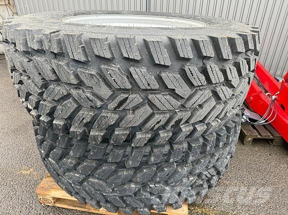   Pneumatiky, kolesá a ráfiky