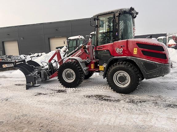 Yanmar V80 Kolesové nakladače