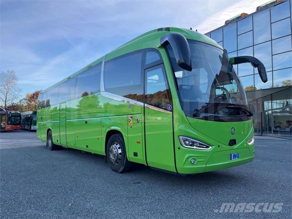  Irizar i6 Zájazdové autobusy