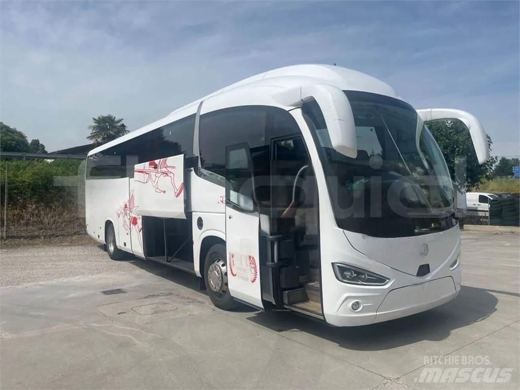 Irizar i6 Zájazdové autobusy