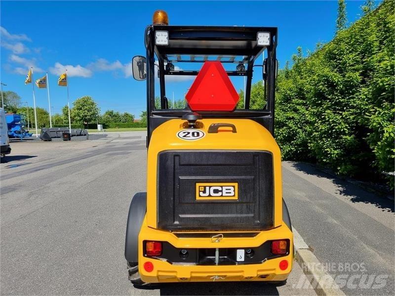 JCB 403 AGRI Mininakladače