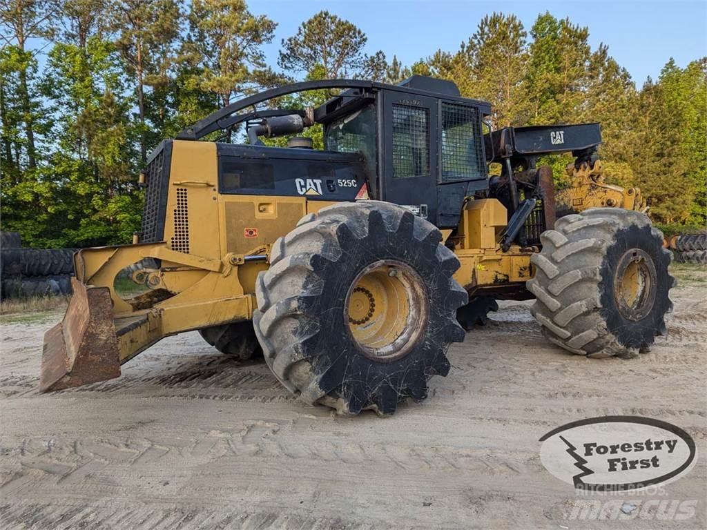 CAT 525C Skiddery