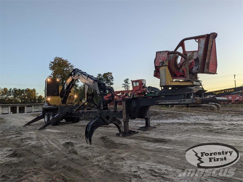 CAT 559C Lesné nakladače