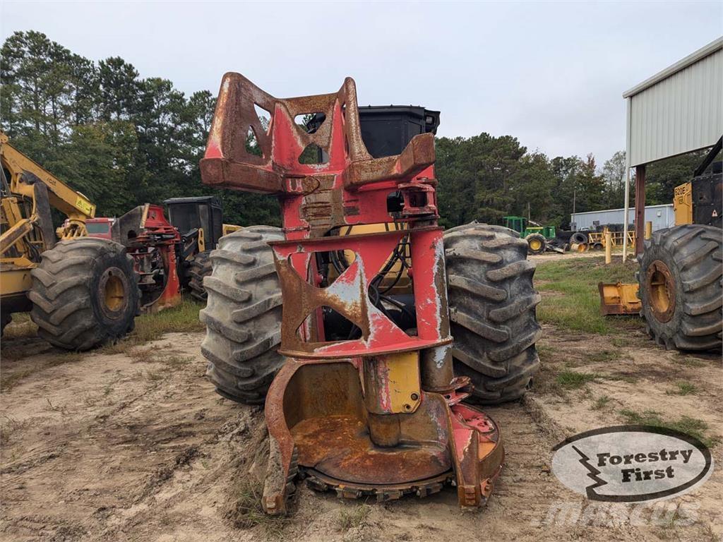 CAT 563D Stínacie harvestory