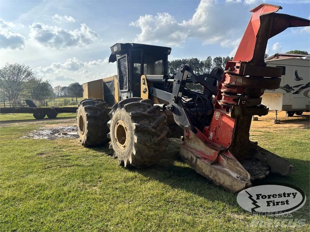 CAT 573C Stínacie harvestory