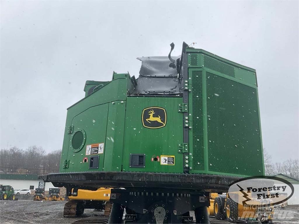 John Deere 859M Stínacie harvestory
