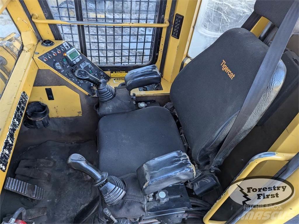 Tigercat 720E Stínacie harvestory