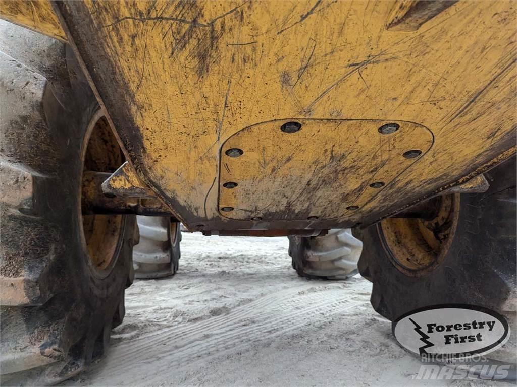 Tigercat 720G Stínacie harvestory