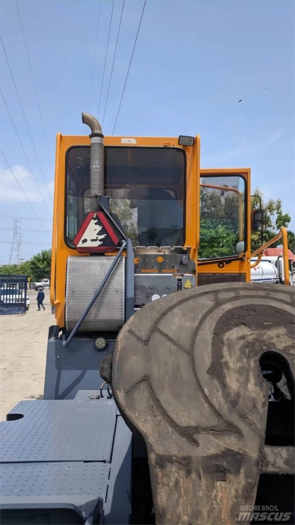 Terberg YT182 Terminálový ťahač