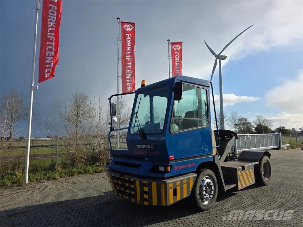 Terberg YT222 Terminálový ťahač
