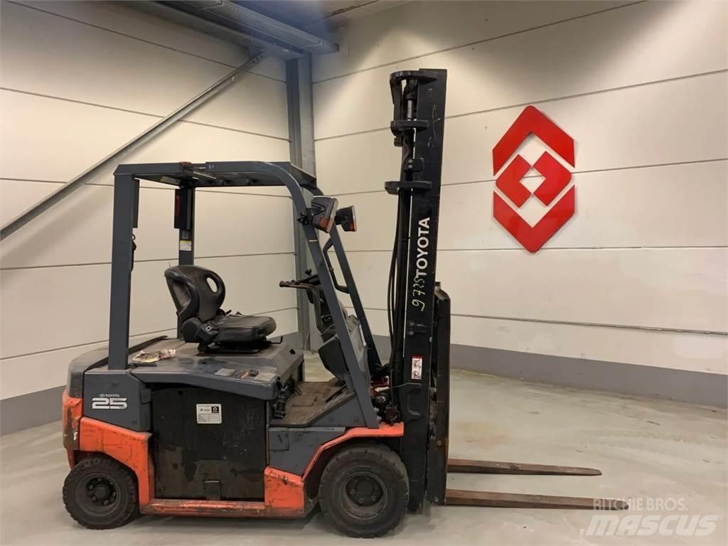 Toyota 8FBN25 Akumulátorové vozíky