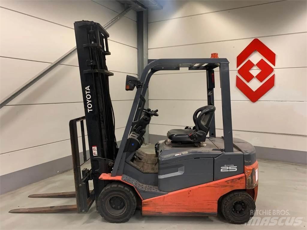Toyota 8FBN25 Akumulátorové vozíky