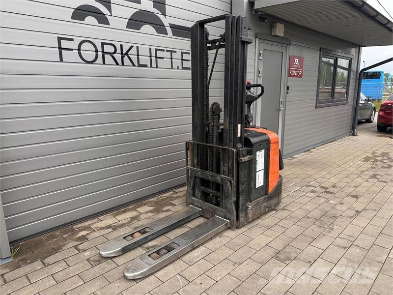 BT SPE125 Samohybné vozíky