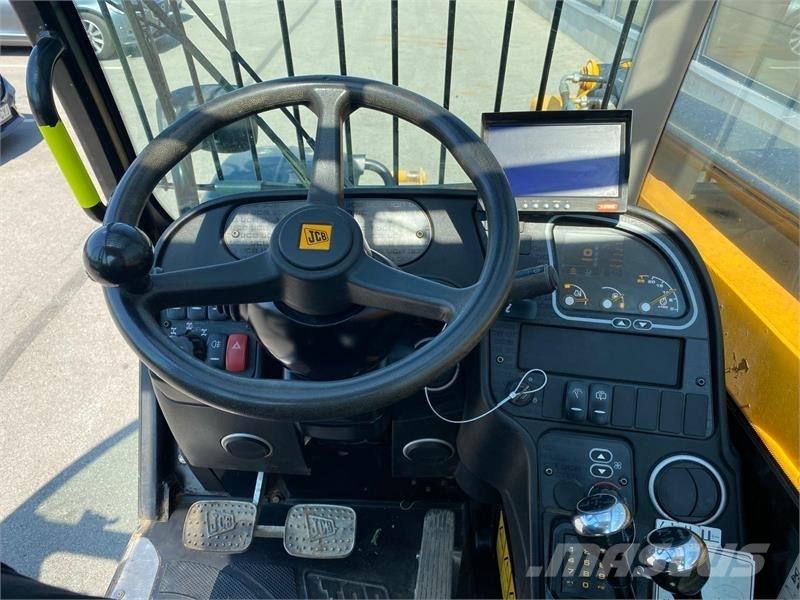 JCB 535-95 Teleskopické manipulátory
