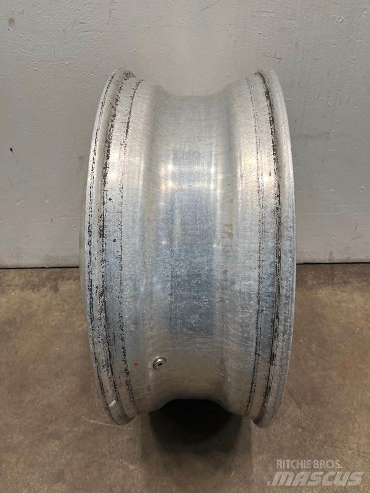 Alcoa  Pneumatiky, kolesá a ráfiky