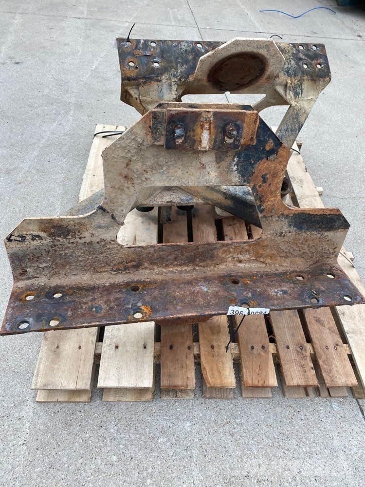  Chalmers Podvozky a zavesenie kolies