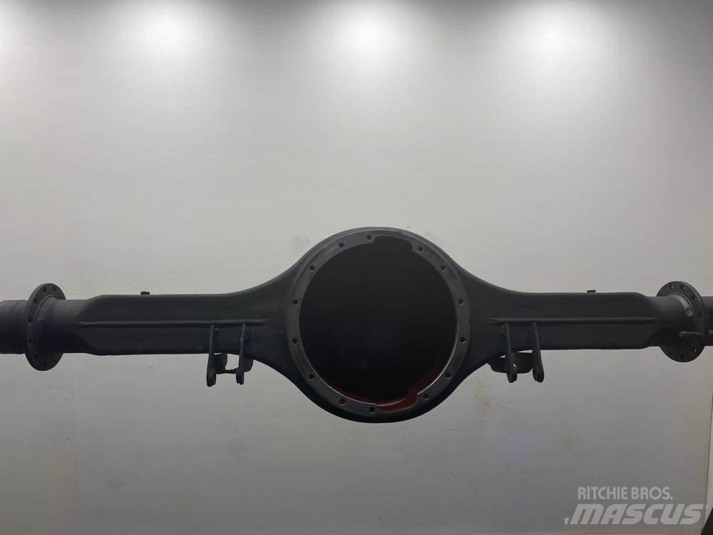  Dana S-135 Nápravy