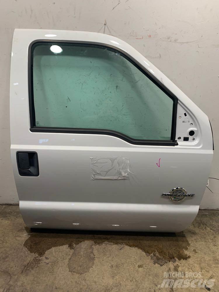 Ford F750 Doprava – ostatné