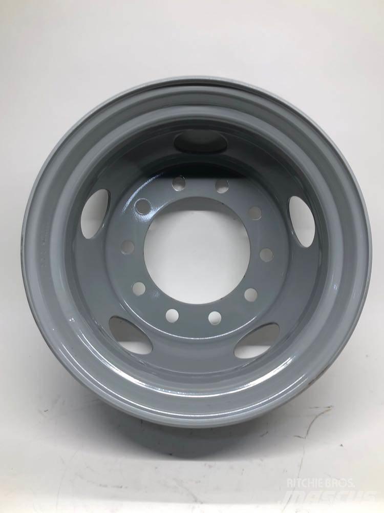 Ford F750 Pneumatiky, kolesá a ráfiky