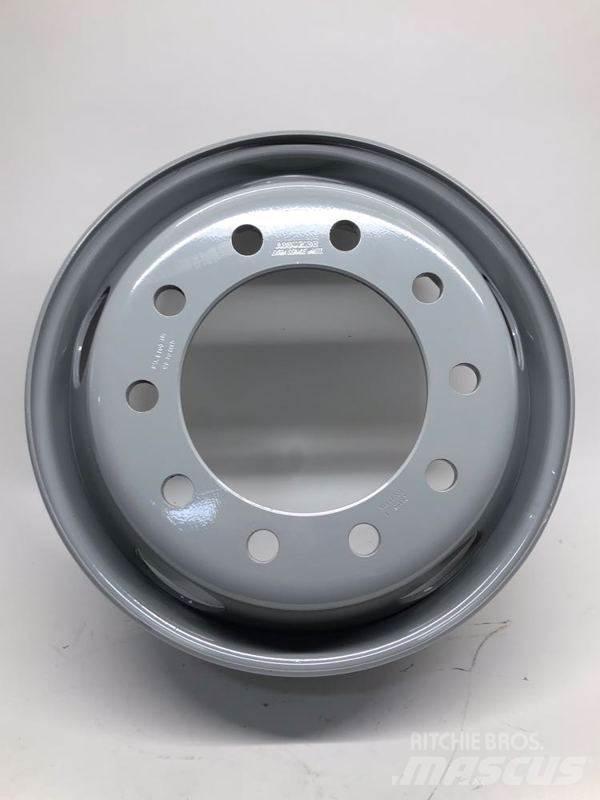 Ford F750 Pneumatiky, kolesá a ráfiky