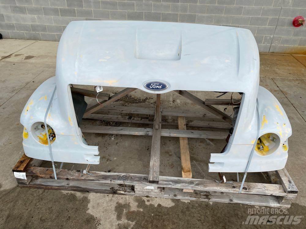 Ford L8501 Kabíny a interiér