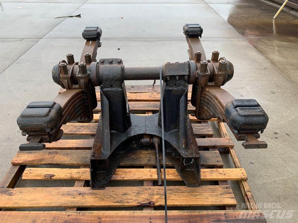Mack CV713 Podvozky a zavesenie kolies