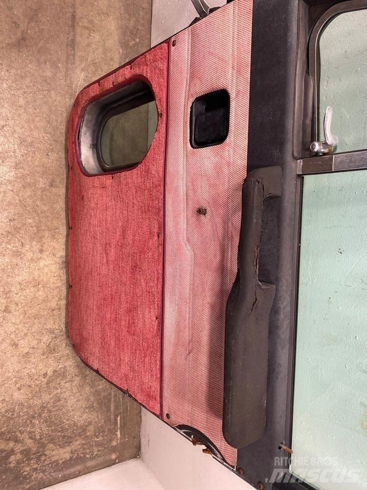 Peterbilt  Doprava – ostatné