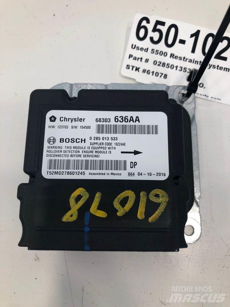 RAM 5500 Kabíny a interiér