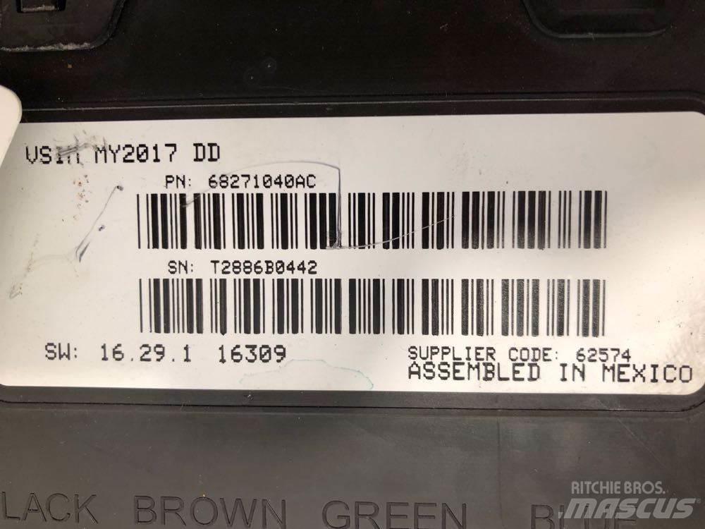RAM 5500 Kabíny a interiér