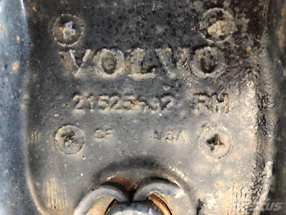 Volvo VNL Podvozky a zavesenie kolies