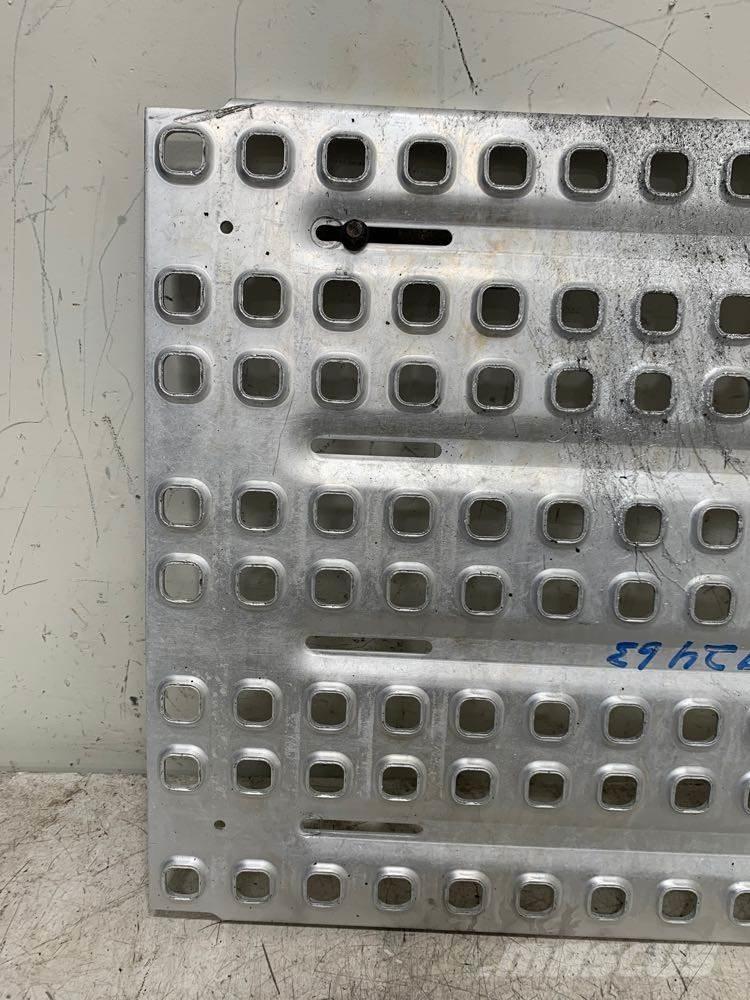 Volvo VNL Doprava – ostatné