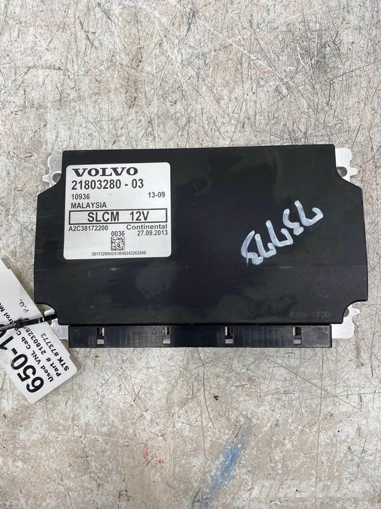 Volvo VNL Kabíny a interiér