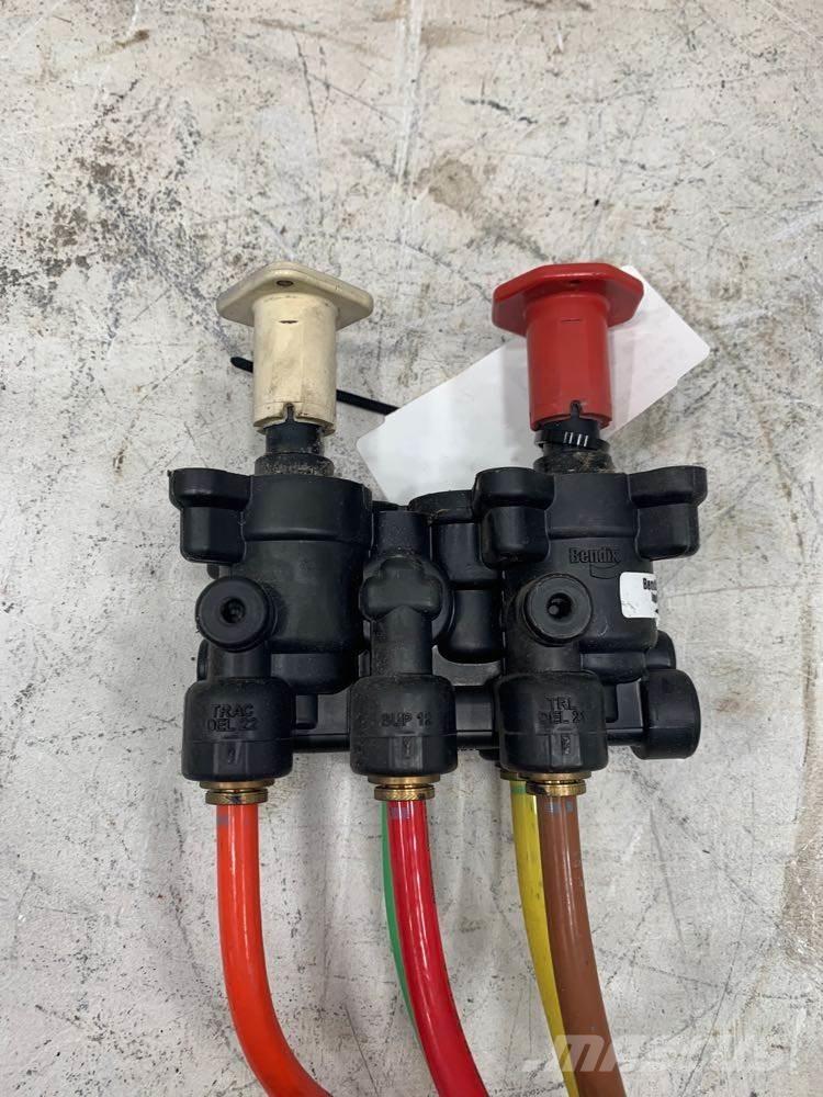 Volvo VNL Doprava – ostatné