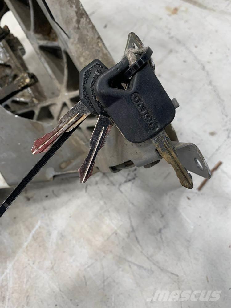 Volvo VNL Doprava – ostatné