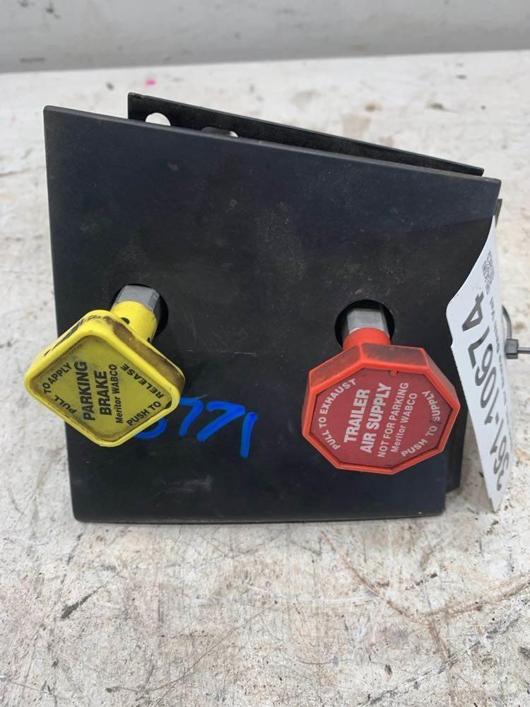 Volvo VNL Doprava – ostatné